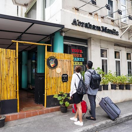 Abraham Manila - Located In Central Makati (Adults Only) Makati City Esterno foto