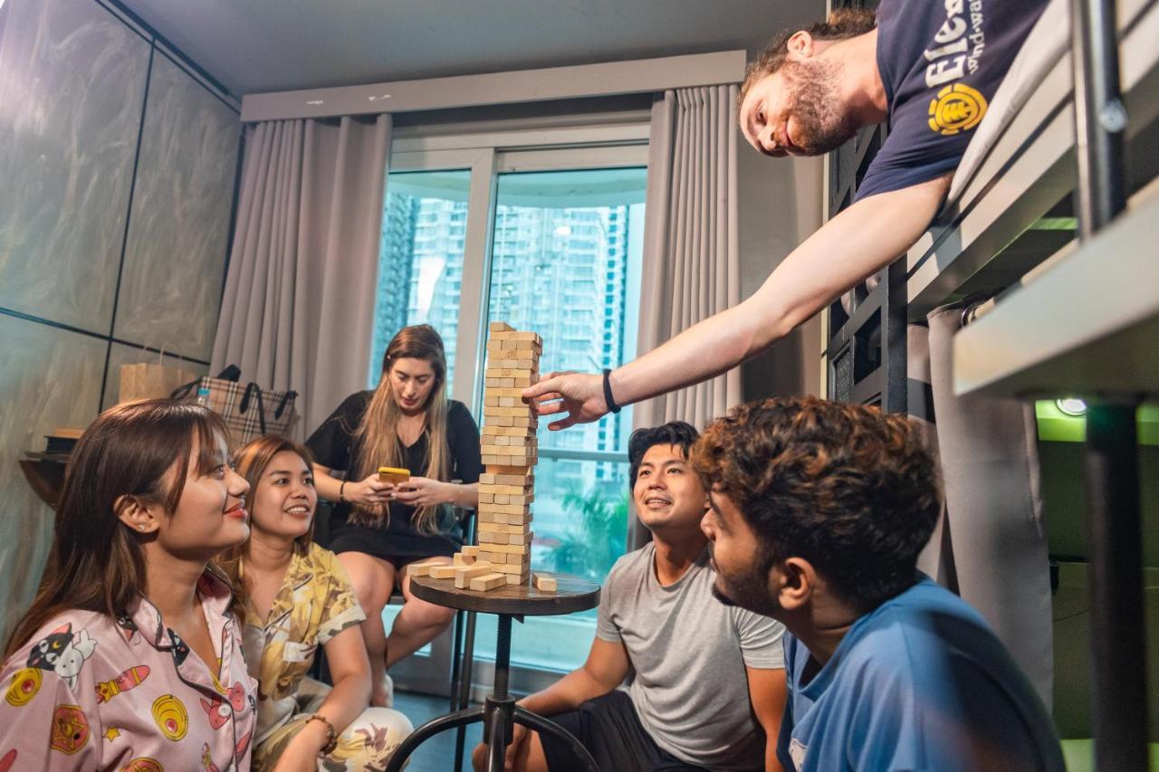 Abraham Manila - Located In Central Makati (Adults Only) Makati City Esterno foto