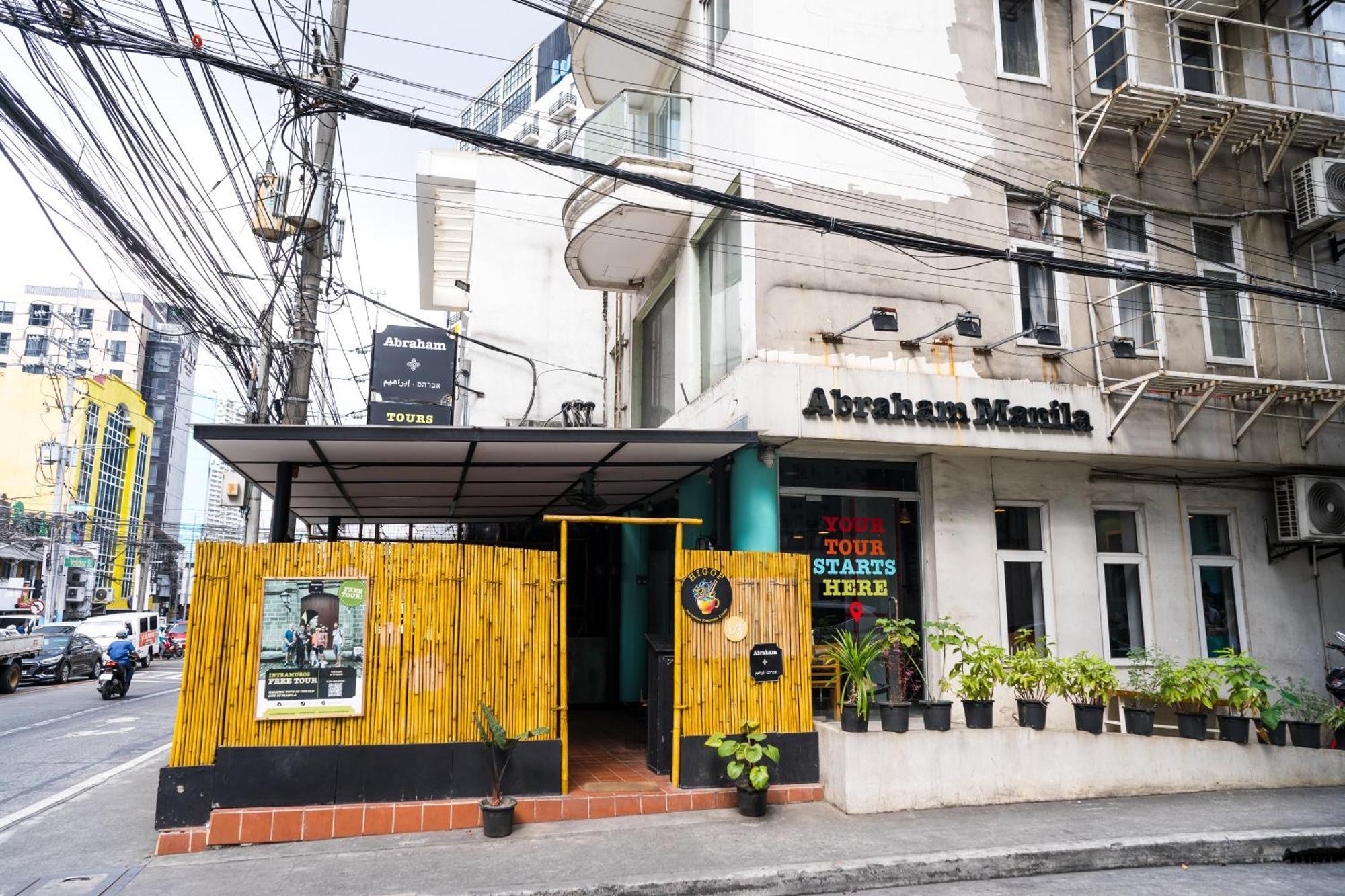 Abraham Manila - Located In Central Makati (Adults Only) Makati City Esterno foto