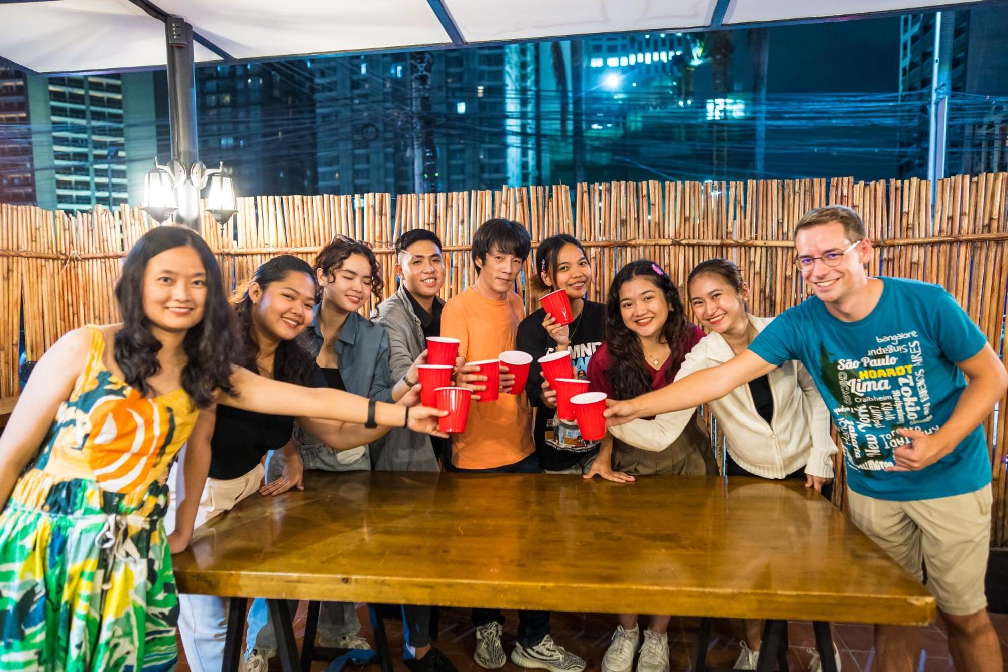 Abraham Manila - Located In Central Makati (Adults Only) Makati City Esterno foto