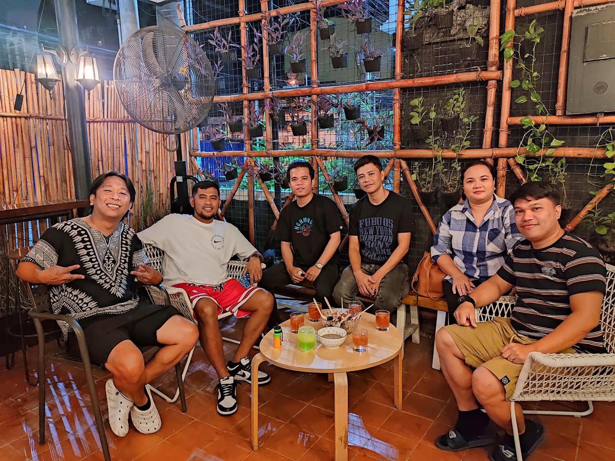 Abraham Manila - Located In Central Makati (Adults Only) Makati City Esterno foto